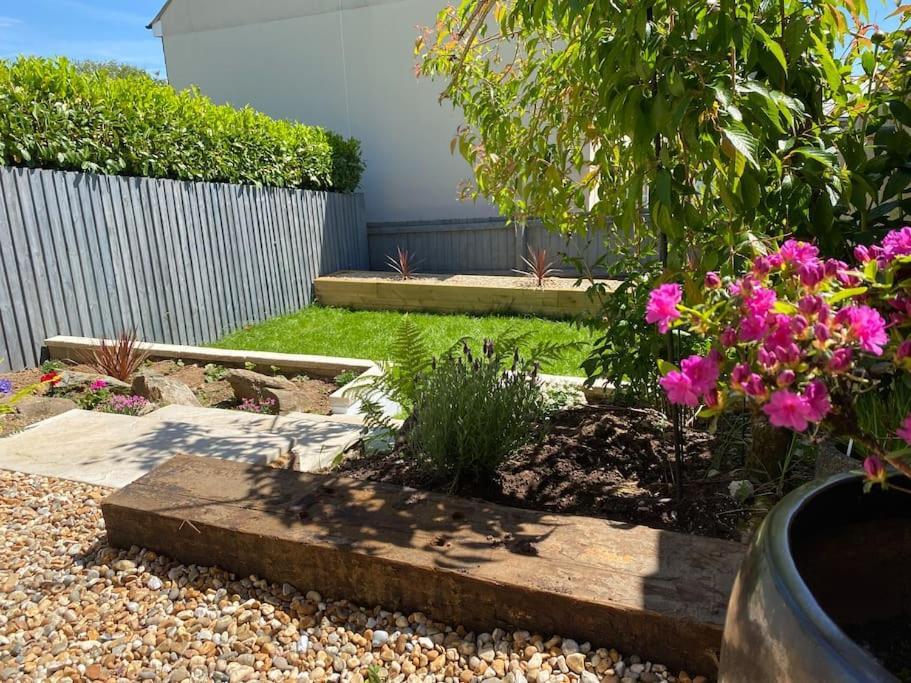 Stylish 3 Bed Home With Allocated Parking For 2 Liskeard Exterior photo